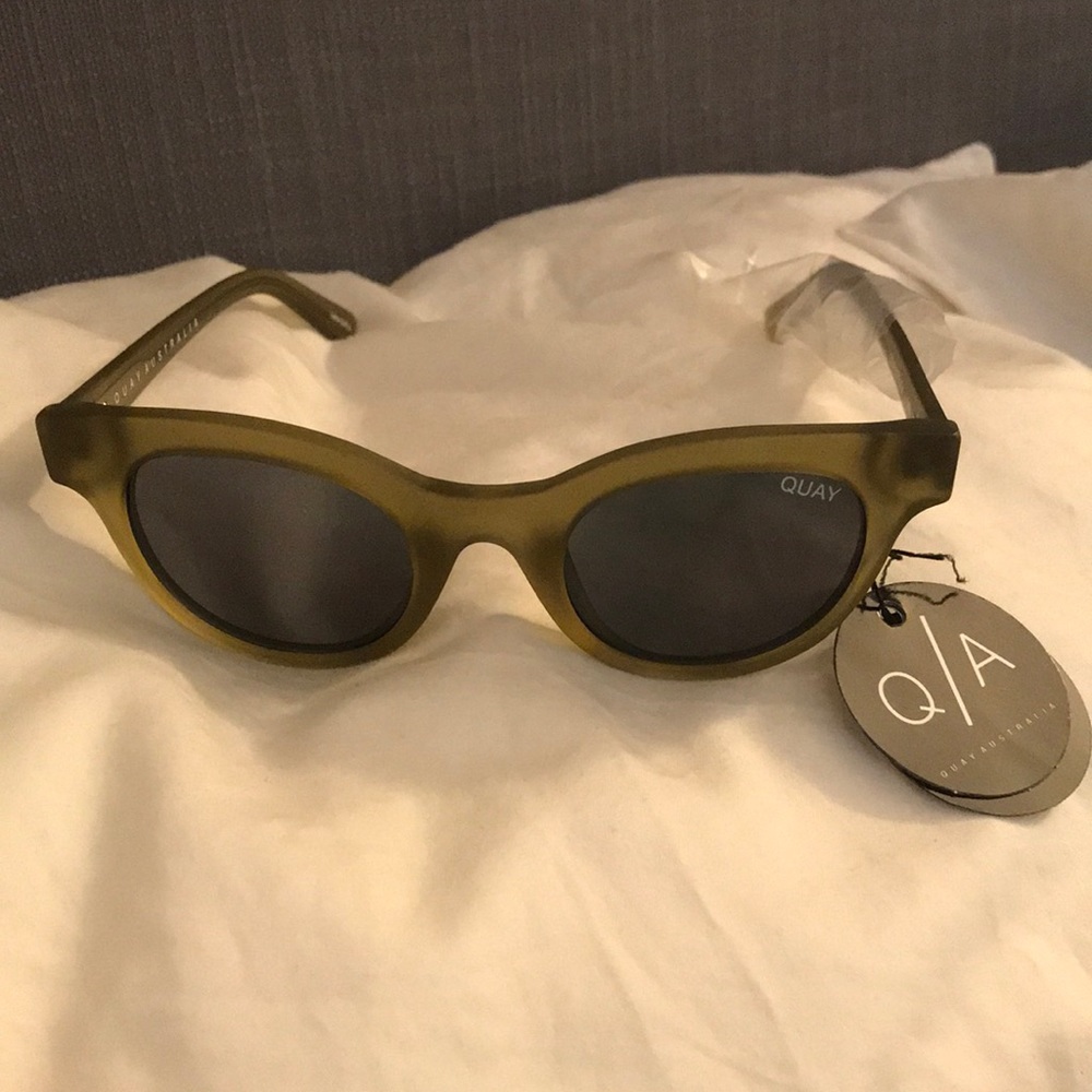 QUAY Sunglasses